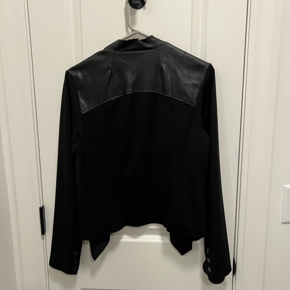 Kut from the Kloth Black Jacket SZ MED - Picture 4 of 5
